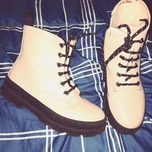 H&M Pale pink boot